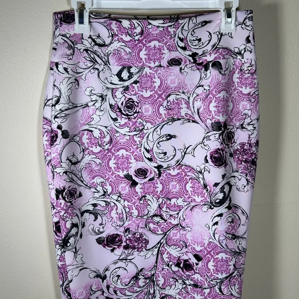 Thalia Sodi Lavender and Black Floral Scroll Pencil Skirt - Picture 2 of 6